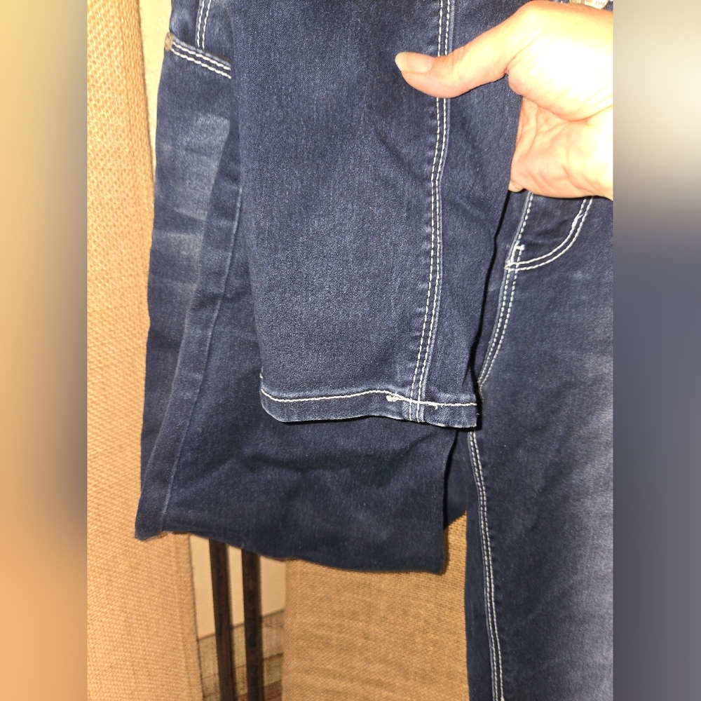 NWOT Women's Est 1946 Denim Blue Jeans Contemporary Jeggings Size 8 - Picture 2 of 13